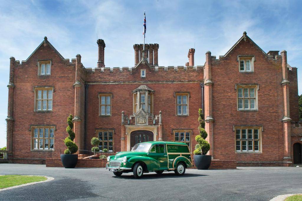Mansion House Front Entrance